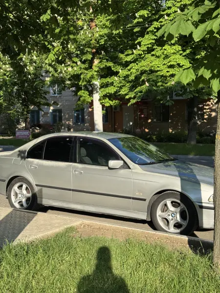 BMW 5 Series, 1999