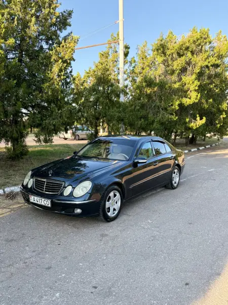 Mercedes-Benz E-Class, 2004
