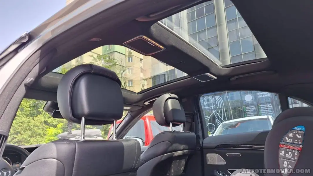 Mercedes-Benz E-Class, 2016