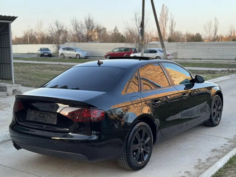 Audi A4, 2011