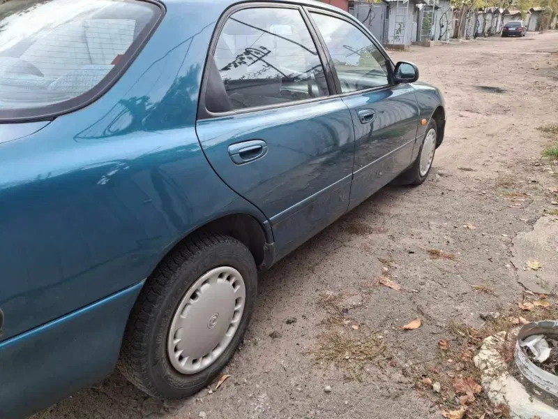 Mazda 626, 1997