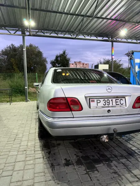 Mercedes-Benz E-Class, 1998