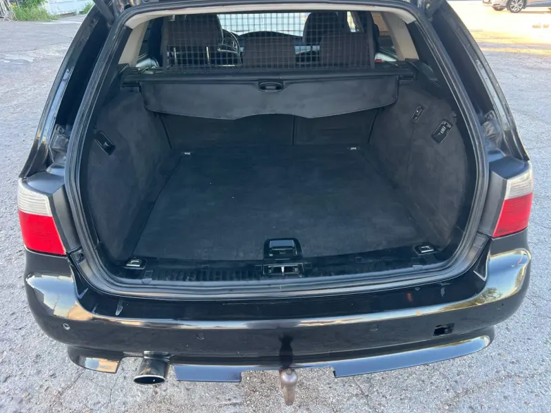 BMW 5 Series, 2005