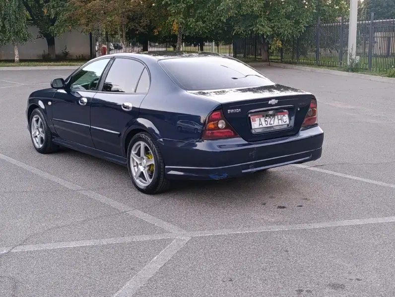Chevrolet Evanda, 2005