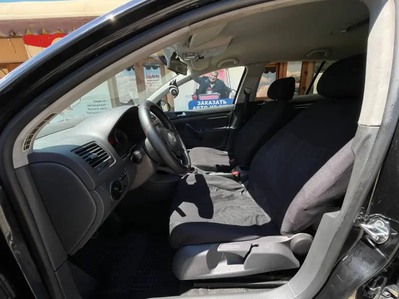 Volkswagen Golf, 2006