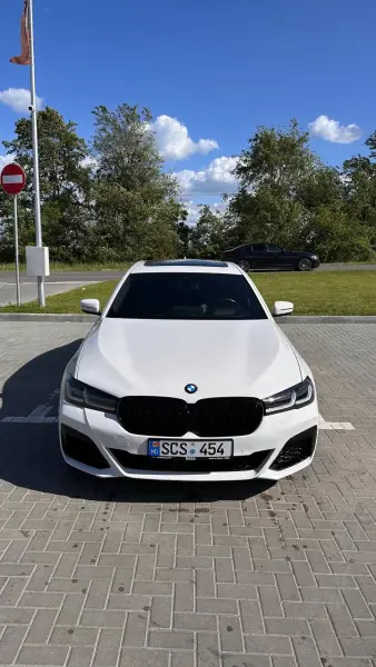 BMW 5 Series, 2021