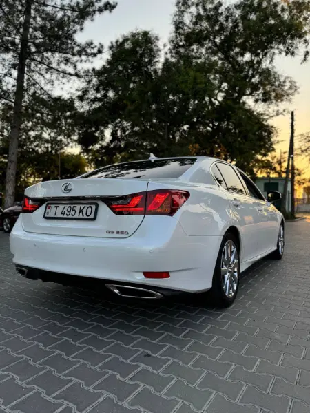 Lexus GS, 2013