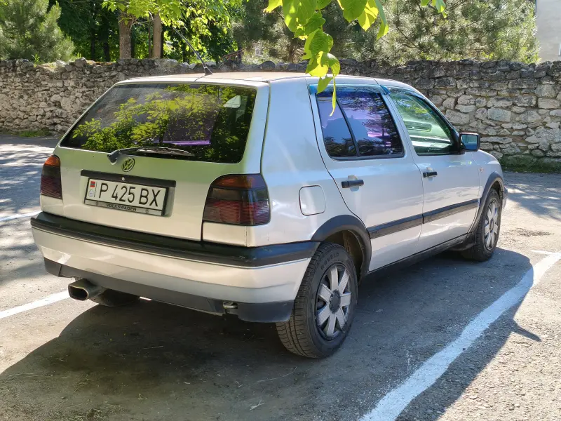 Volkswagen Golf, 1996