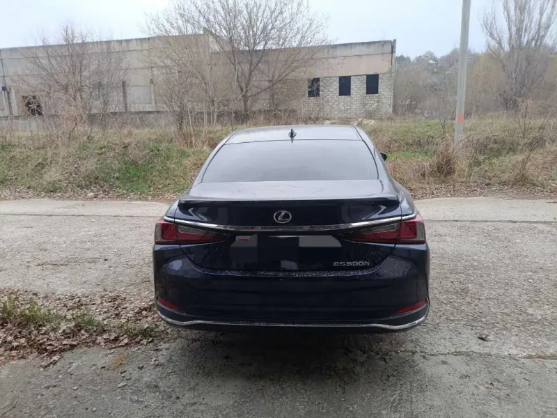 Lexus ES, 2019