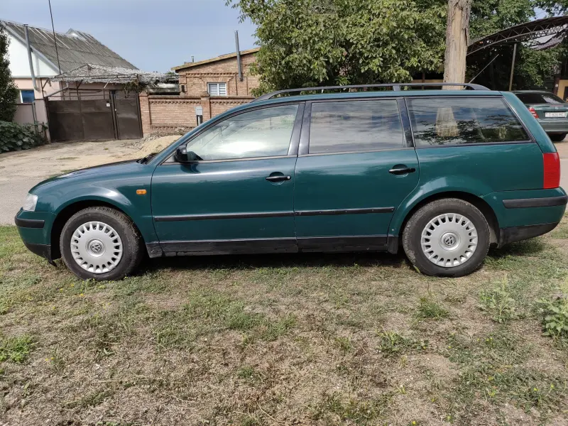 Volkswagen Passat, 2000