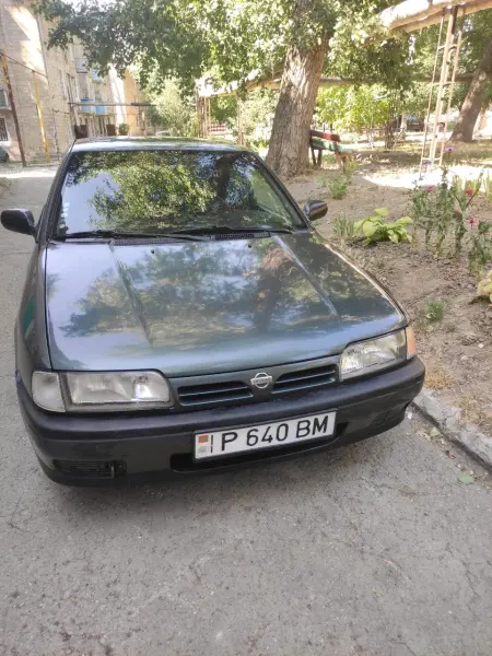 Nissan Primera, 1994