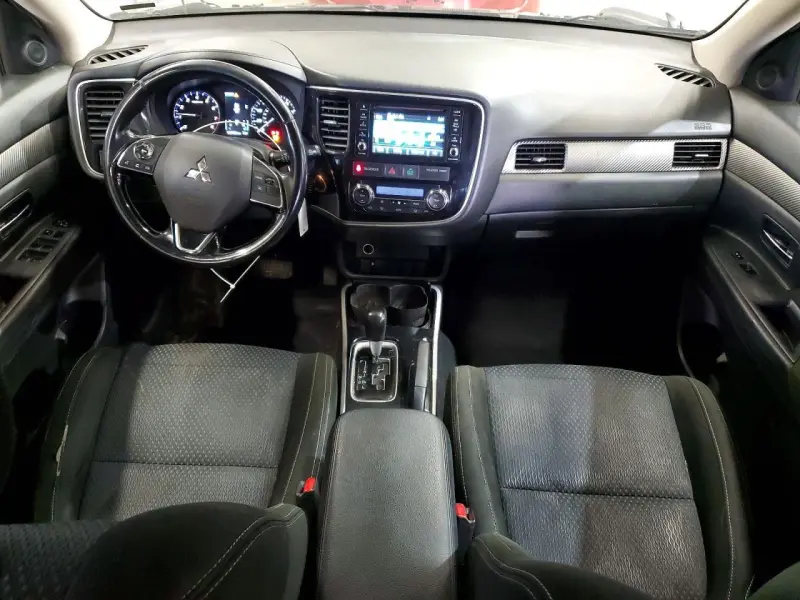 Mitsubishi Outlander, 2017