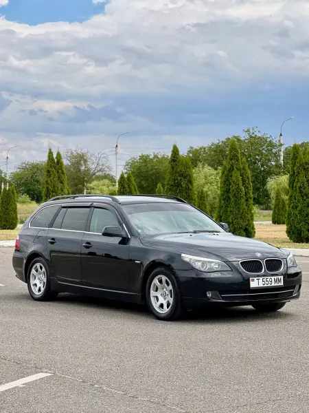 BMW 5 Series, 2009