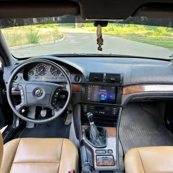 BMW 5 Series, 1999