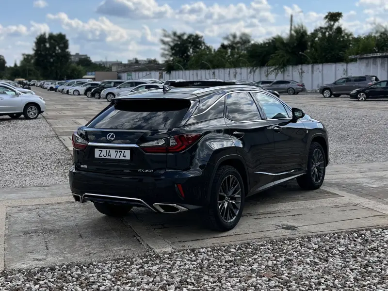 Lexus RX, 2016
