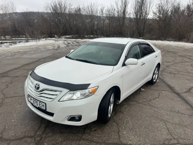 Toyota Camry, 2010