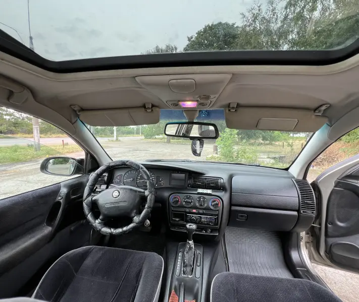 Opel Omega, 1999