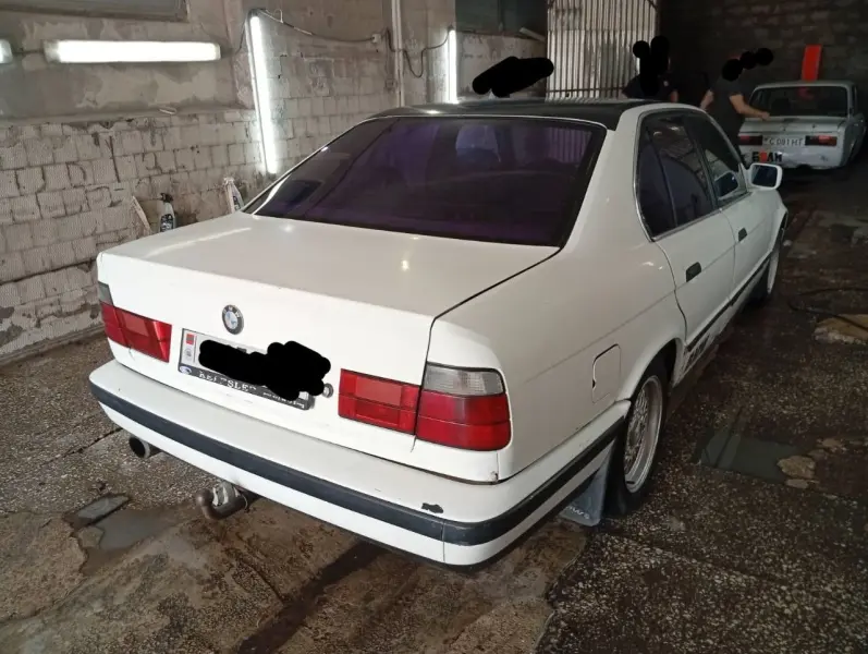 BMW 5 Series, 1993