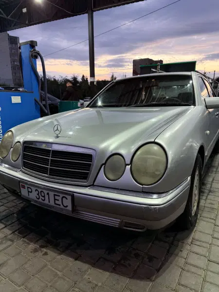 Mercedes-Benz E-Class, 1998