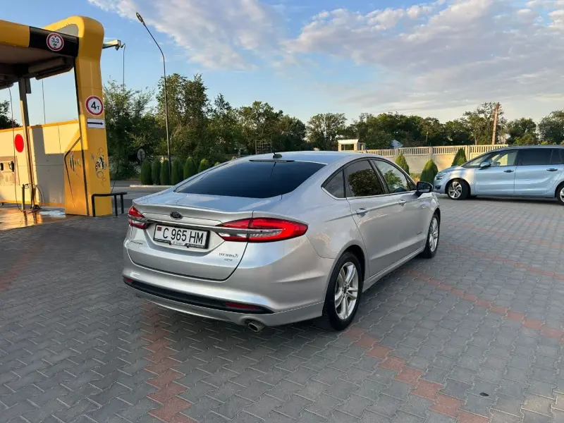 Ford Fusion, 2018