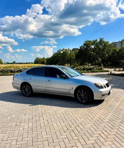 Lexus GS, 1999