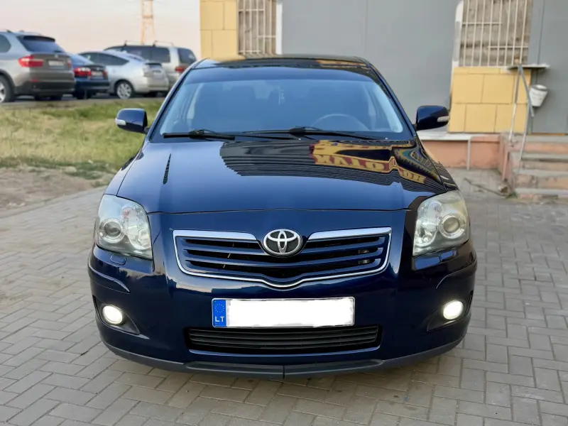Toyota Avensis, 2008