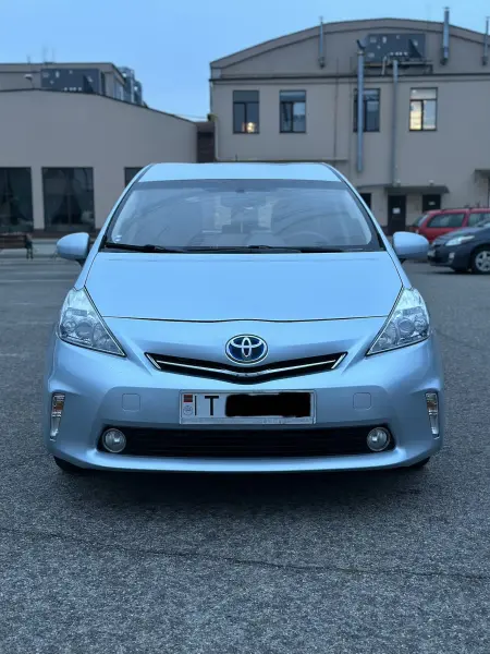 Toyota Prius, 2012