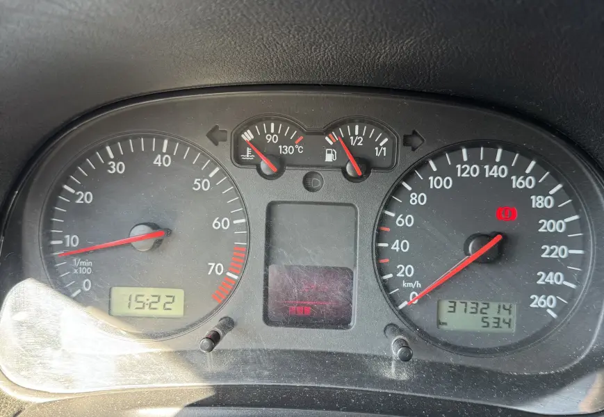 Volkswagen Golf, 2004