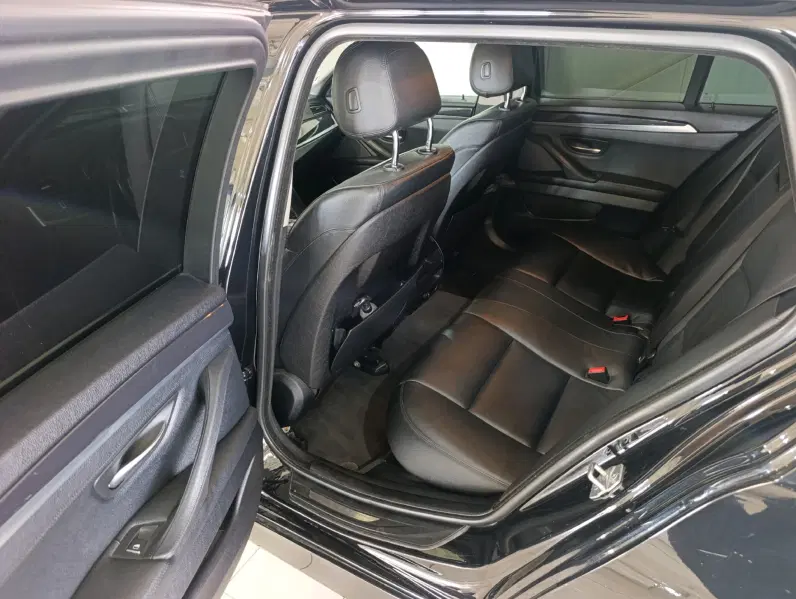 BMW 5 Series, 2015