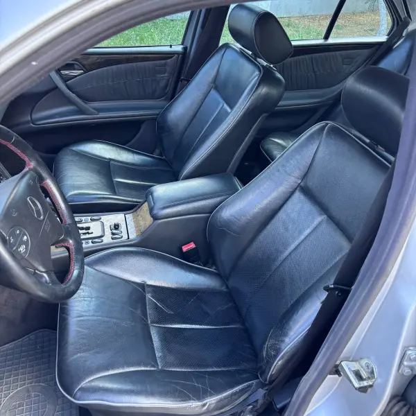 Mercedes-Benz E-Class, 2001