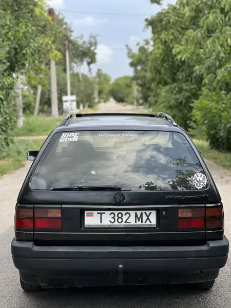 Volkswagen Passat, 1993