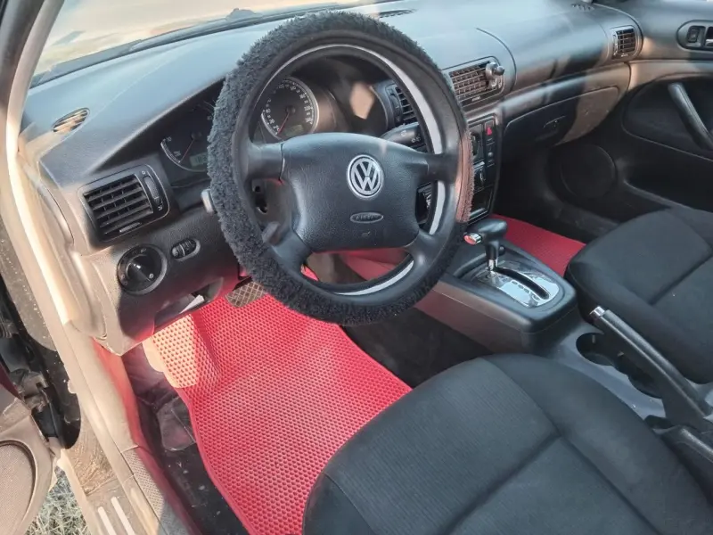 Volkswagen Passat, 2003
