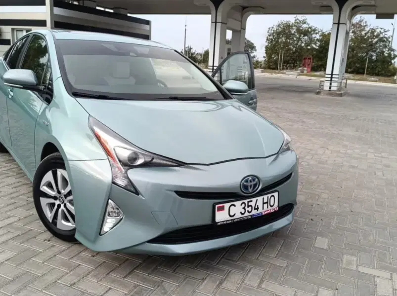 Toyota Prius, 2016