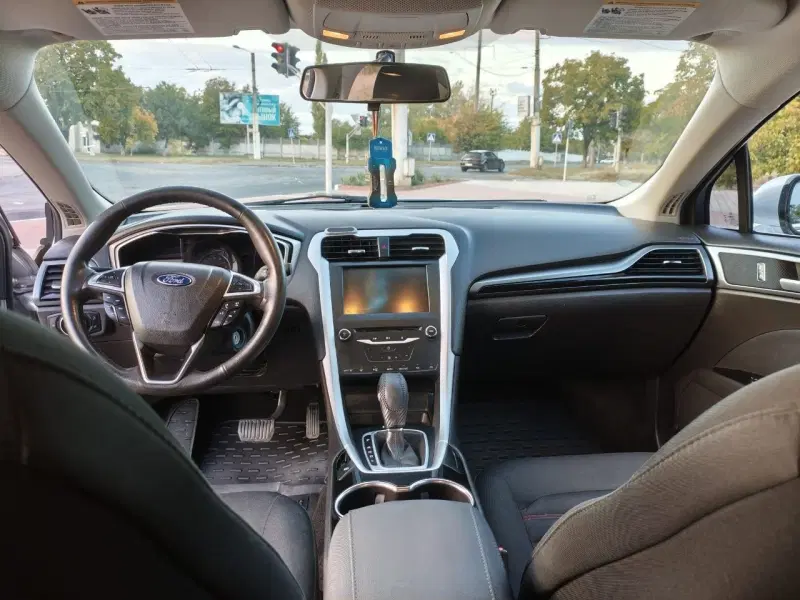Ford Fusion, 2014