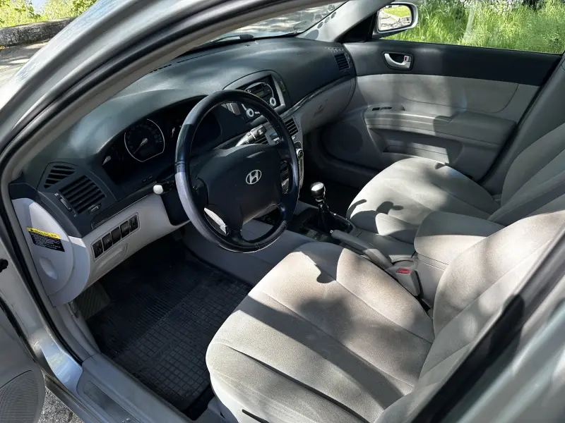 Hyundai Sonata, 2005