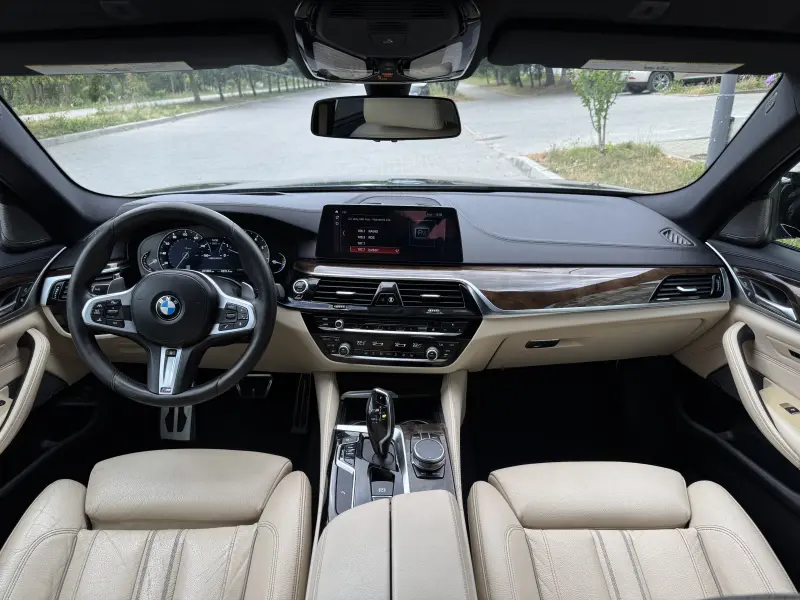 BMW 5 Series, 2018