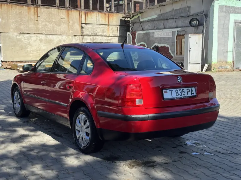 Volkswagen Passat, 2000
