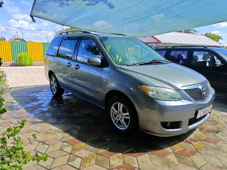 Mazda MPV, 2004