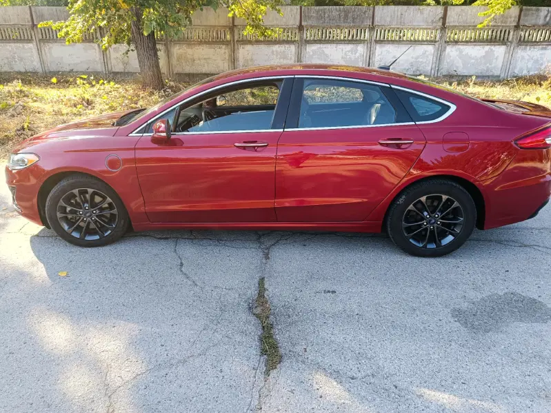 Ford Fusion, 2019