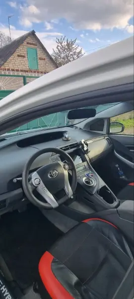 Toyota Prius, 2010