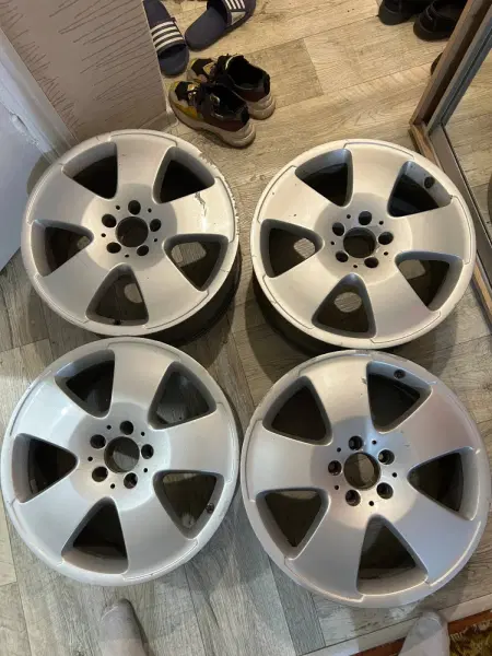 Оригинальные диски Mercedes R18 с датчиками давления (W221, W212, Vito)