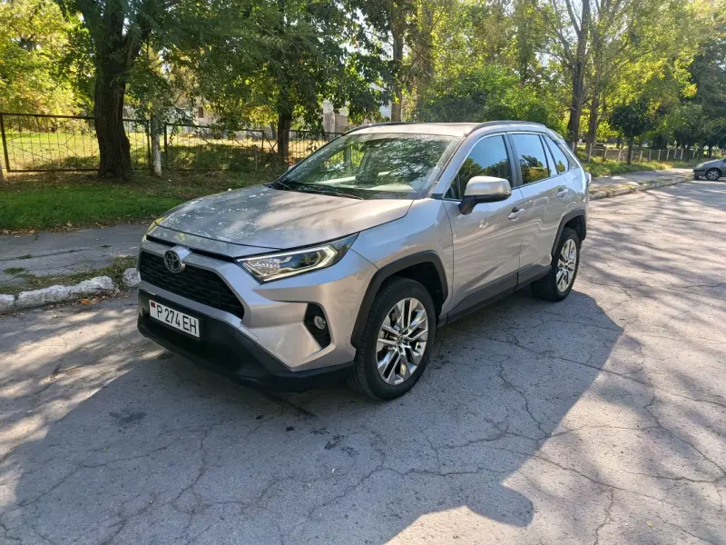 Toyota RAV4, 2021
