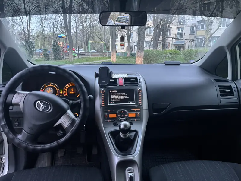 Toyota Auris, 2008