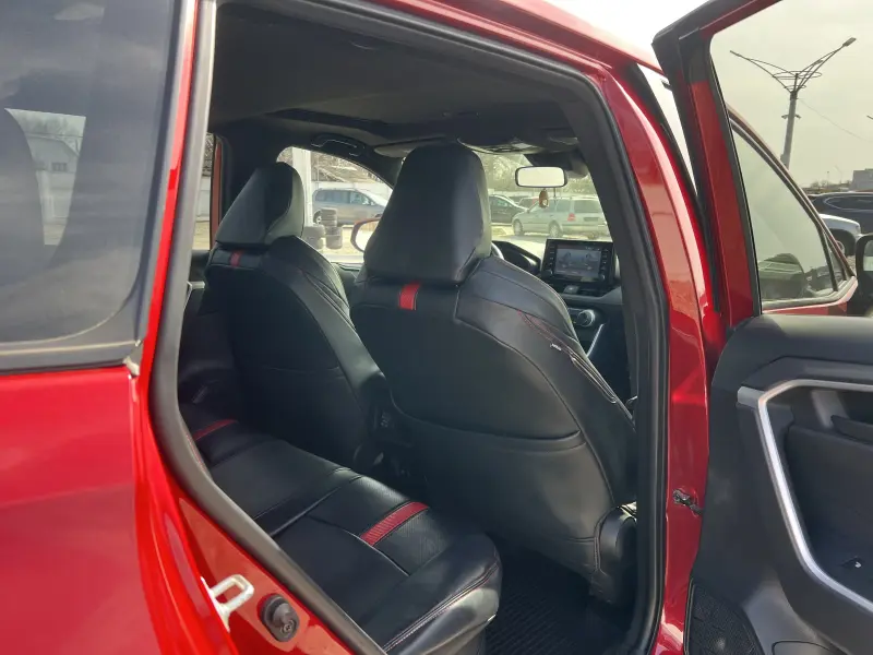 Toyota RAV4, 2021