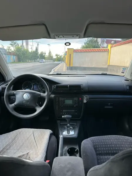 Volkswagen Passat, 2003