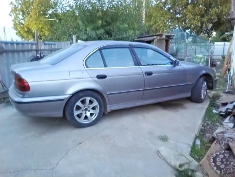 BMW 5 Series, 1997