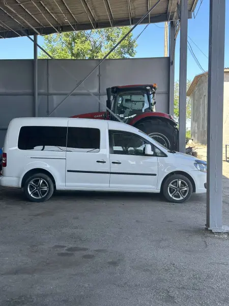 Volkswagen Caddy, 2012