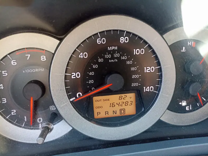 Toyota RAV4, 2006
