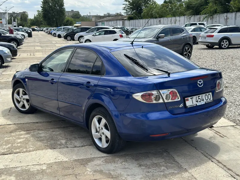 Mazda 6, 2004