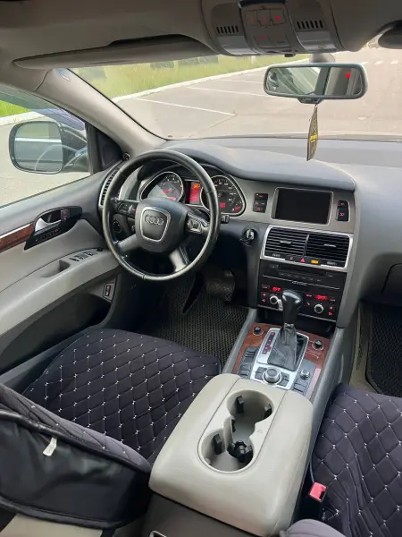 Audi Q7, 2007
